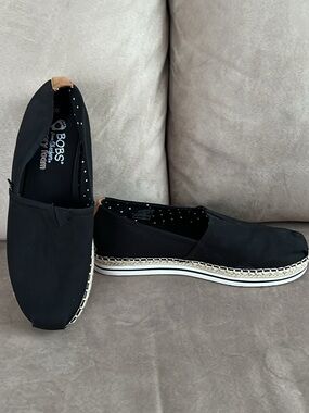 Skechers BOBS Black Slip-On Memory Foam Sneakers